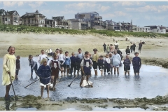 kinderen-op-strand-1924-clr